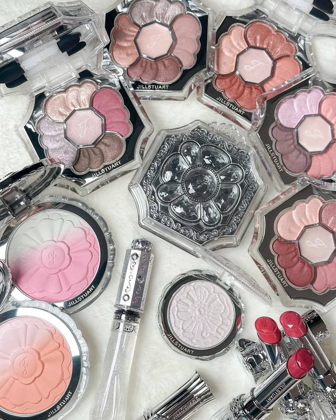 Bloom into Spring with JILL STUART's Floral Fantasy Collection