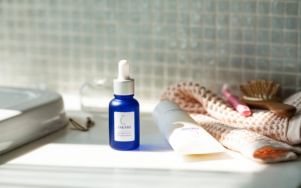 The Science Behind Takami Skin Peel: Achieving a Smooth and Luminous Complexion.