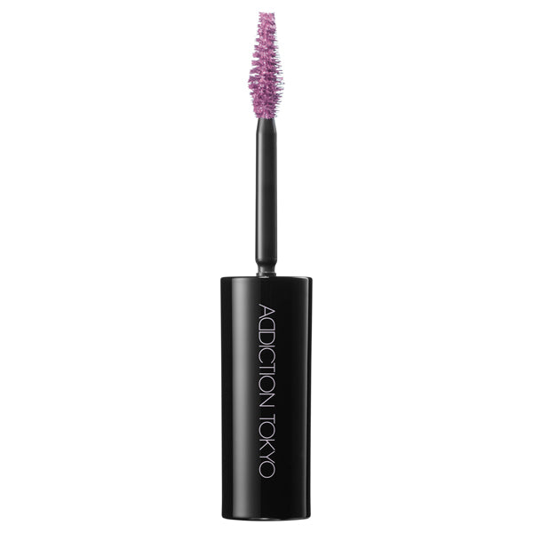Addiction to mascara products highlighting beauty enhancement and long-lasting eye makeup effects