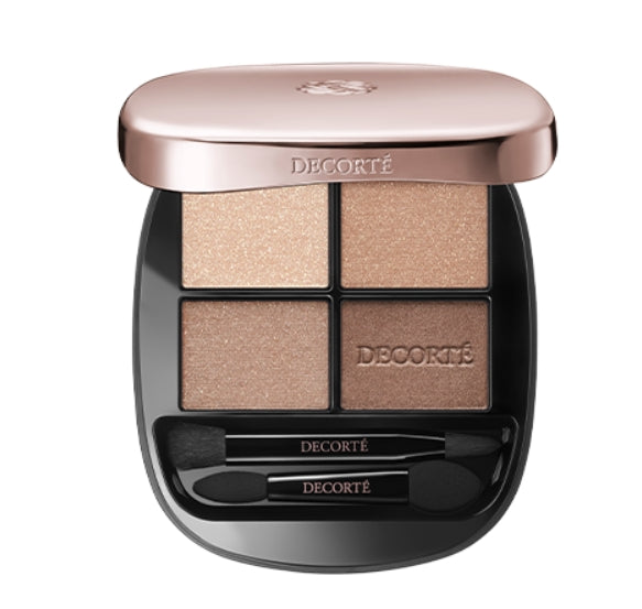 Contouring eyeshadow palette by Decorte for a flawless makeup application