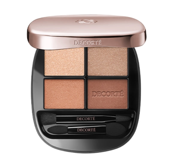 Contouring eyeshadow palette by Decorte for a flawless makeup application