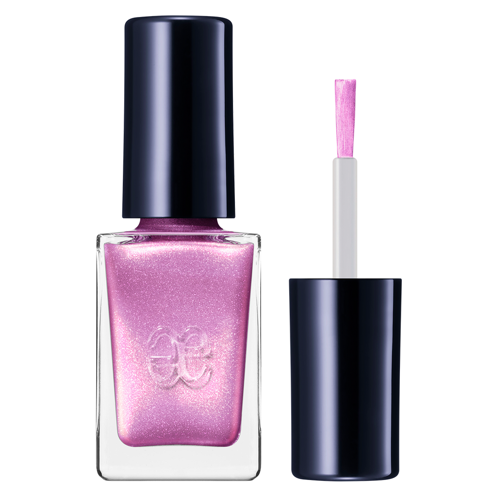 Elégance Lacquer in shimmering pink, offering a quick-drying formula with a radiant finish for chic nail designs.