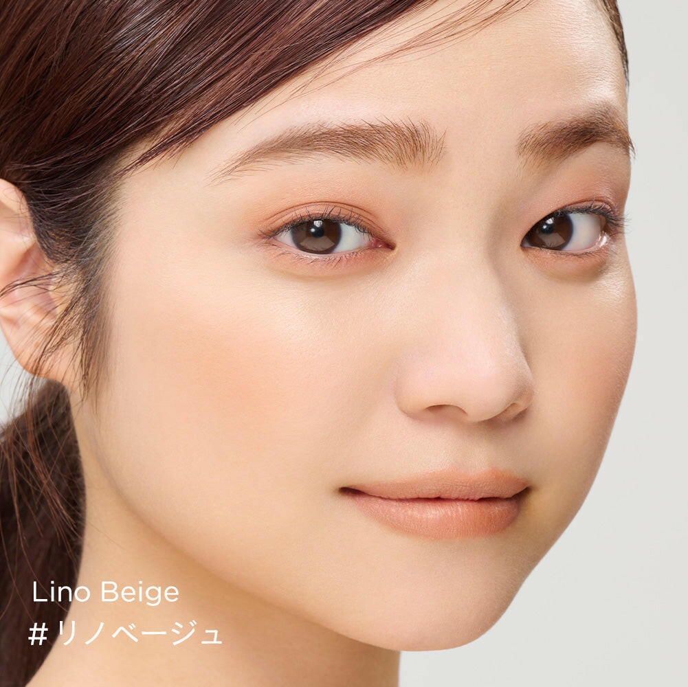 Etvos Mineral Multi Powder compact for natural makeup finish, featuring lightweight and blendable mineral formula.