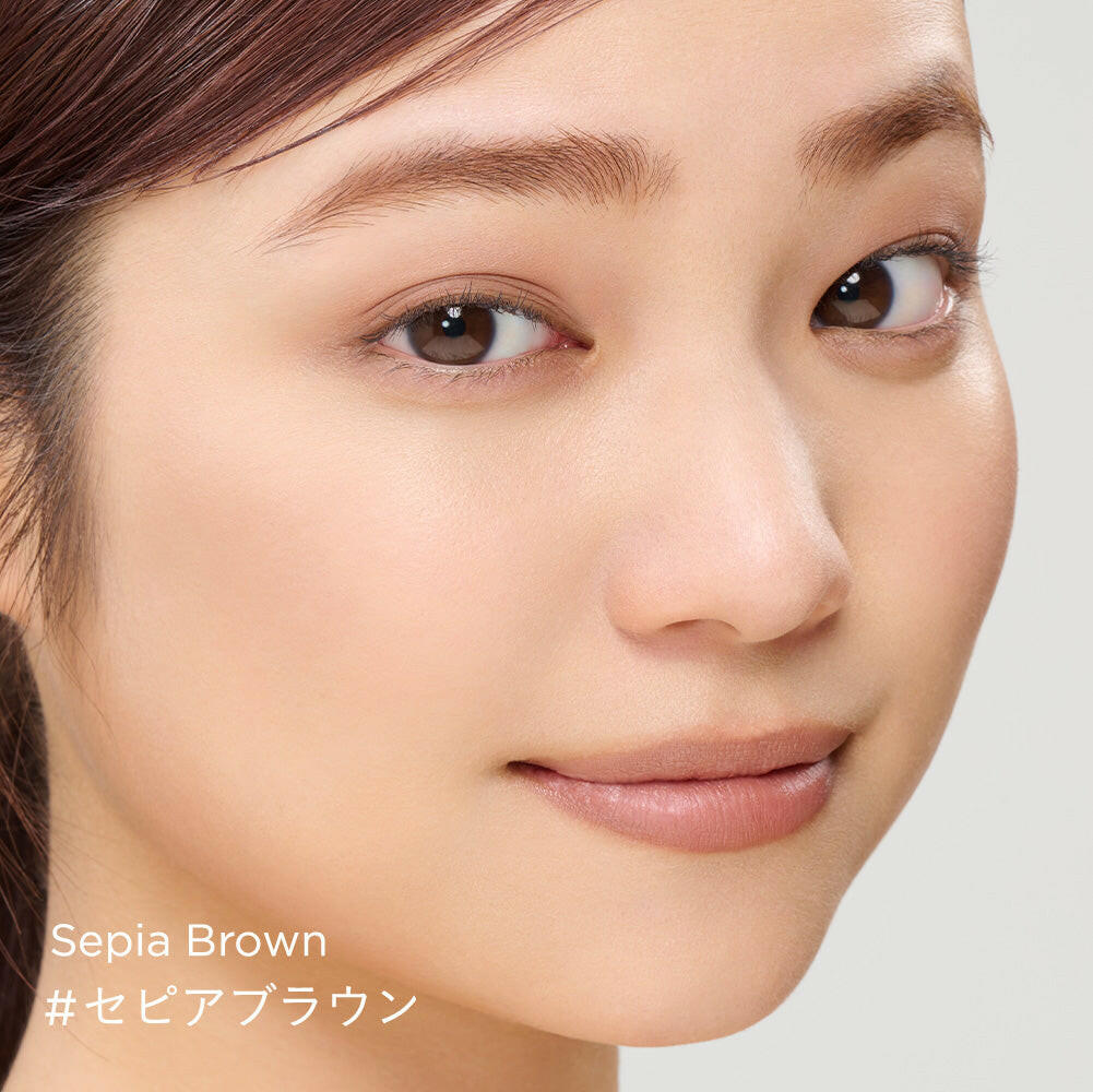 Etvos Mineral Multi Powder compact for natural makeup finish, featuring lightweight and blendable mineral formula.
