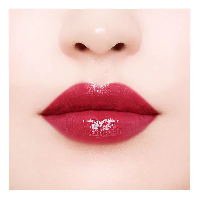 Jill Stuart Lip Lacquer in vibrant shades for a glossy and elegant finish