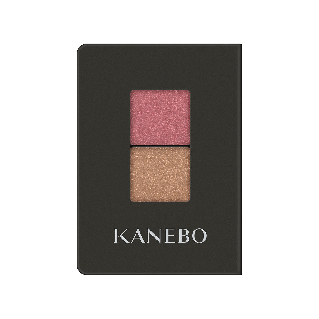 Kanebo Eye Color Duo with pink and copper shades in a compact design, ideal for creating warm and romantic eye makeup looks.