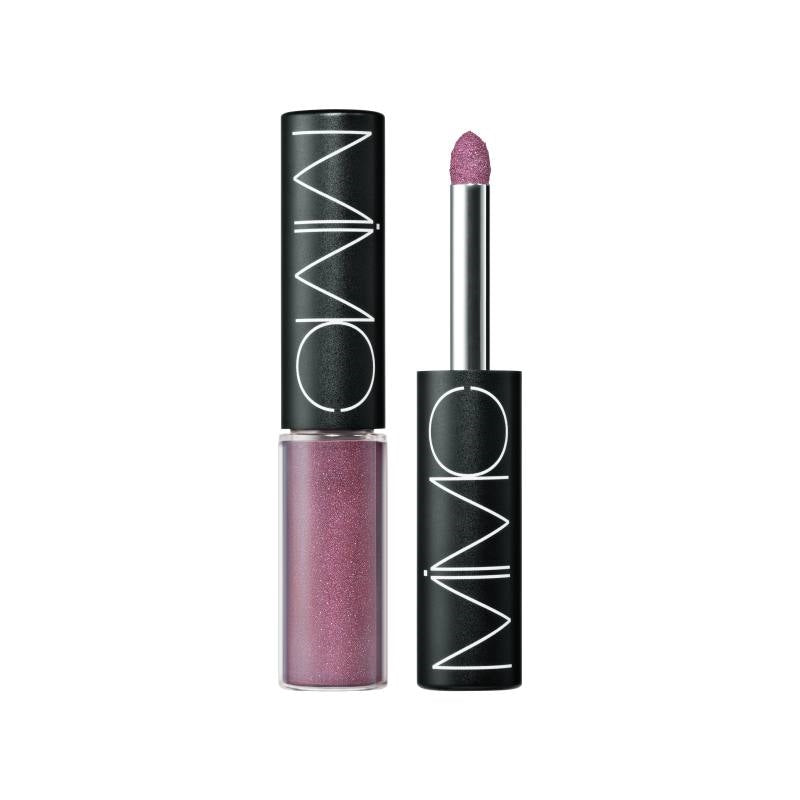 Mineral foundation by MiMC providing a radiant glow for natural, flawless skin finish