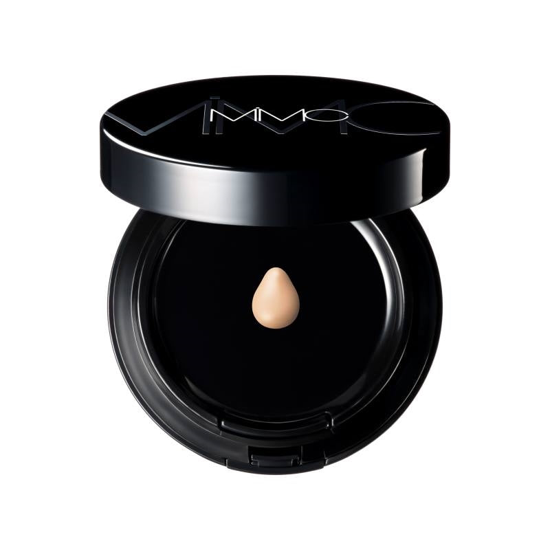 Mineral foundation makeup by MiMC provides natural coverage and enhances skin's healthy glow
