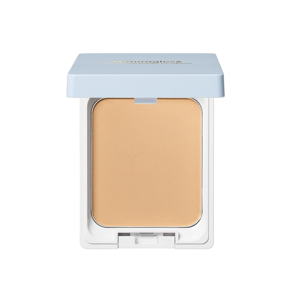 Naturaglacé powder foundation providing natural, long-lasting coverage for flawless skin