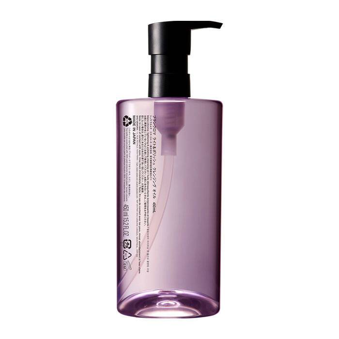 Back view of Shu Uemura Blank Chroma Light & Polish Cleansing Oil 450mL, highlighting product details and recyclable packaging.