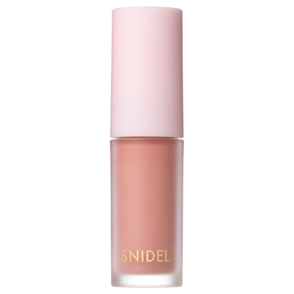 Snidel liquid eyeshadow showcasing a radiant beauty glow for an elegant makeup look