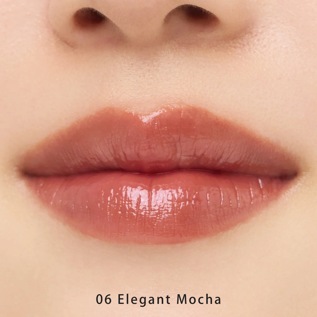 Snidel Beauty Rouge Couture lipstick in elegant packaging, showcasing premium makeup for luxury beauty enthusiasts.