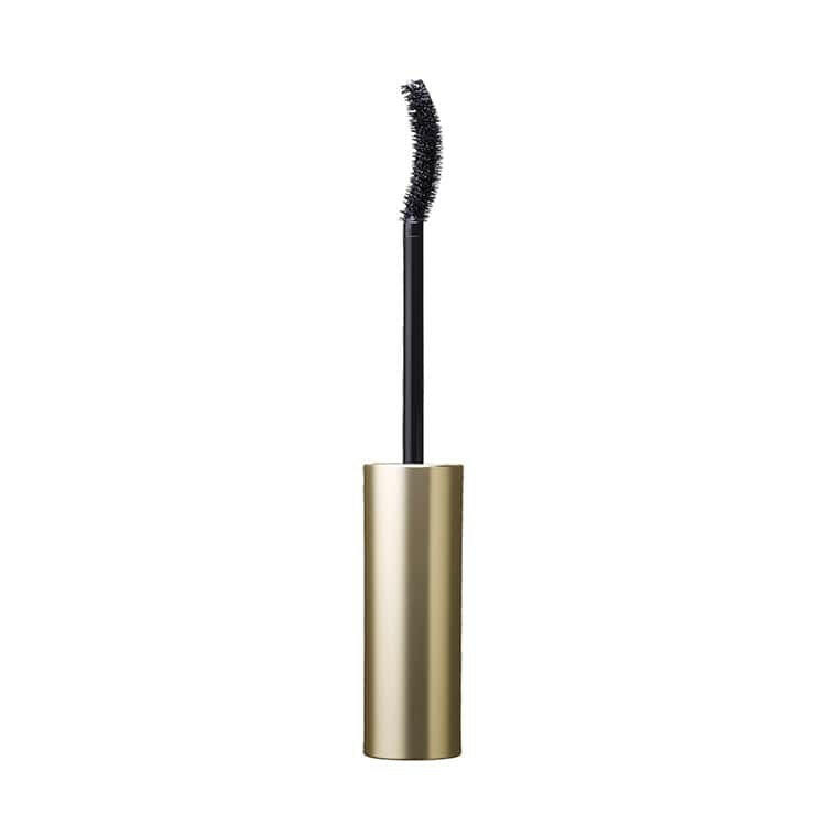 Suqqu mascara showcases premium lash definition and lengthening, ideal for enhancing eyes with luxurious Japanese beauty.