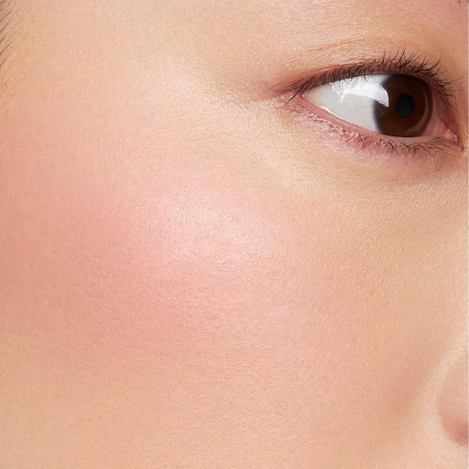 Transform Your Glow: Suqqu Blurring Color Blush