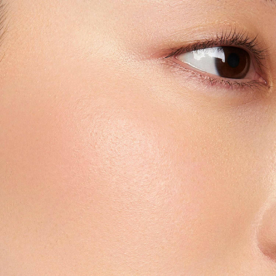 Transform Your Glow: Suqqu Blurring Color Blush