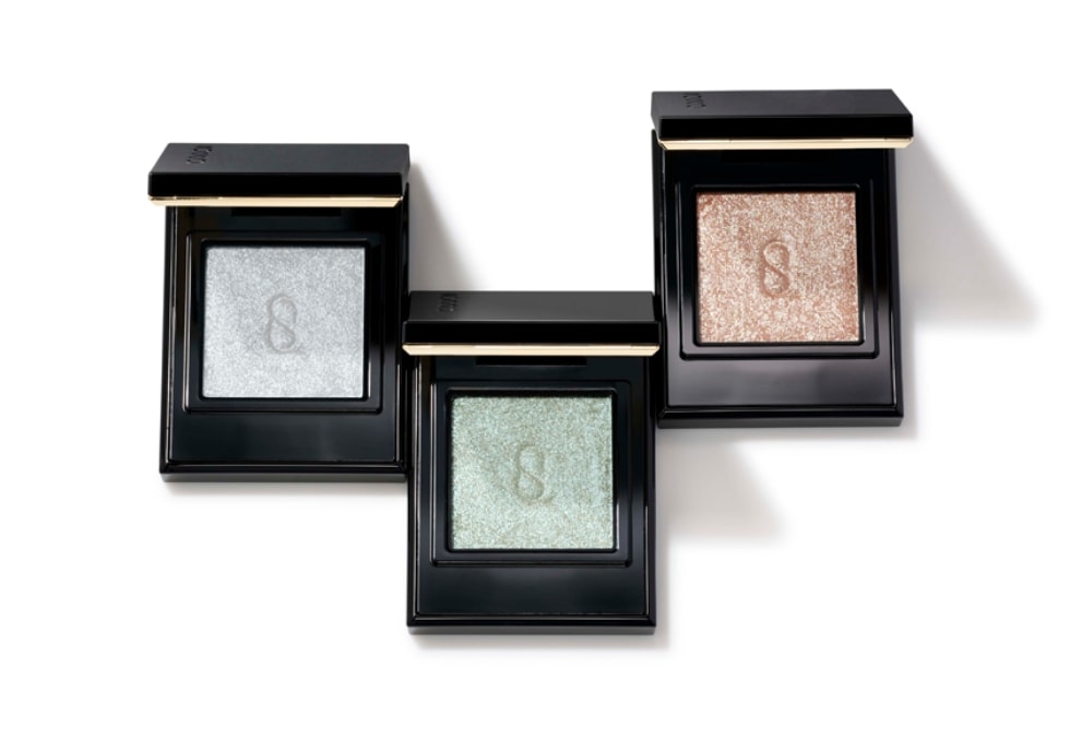 Experience Radiant Eyes with Suqqu Mono Look