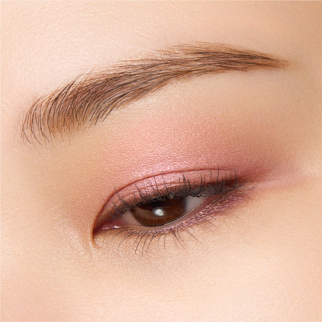 Radiant Eyes showcasing the elegance of Suqqu Mono Look for a sophisticated and polished makeup style.