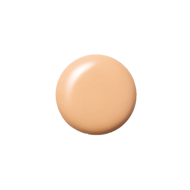 Flawless complexion achieved with THREE foundation, perfect coverage for a natural, radiant finish