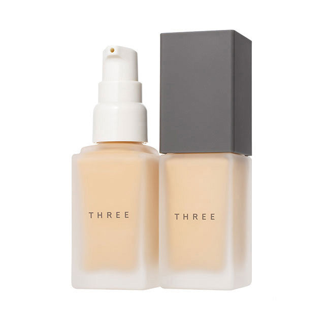 Protective primer THREE ensuring superior surface adhesion and durability for professional applications