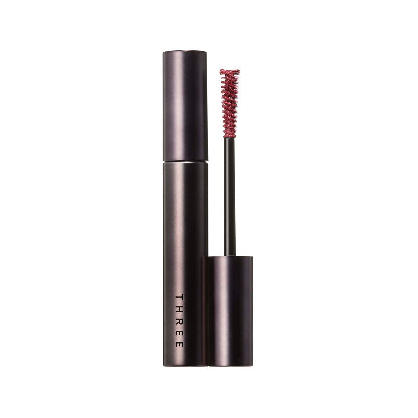 THREE Mascara enhancing eyelashes with long-lasting volume and definition for a refined makeup look