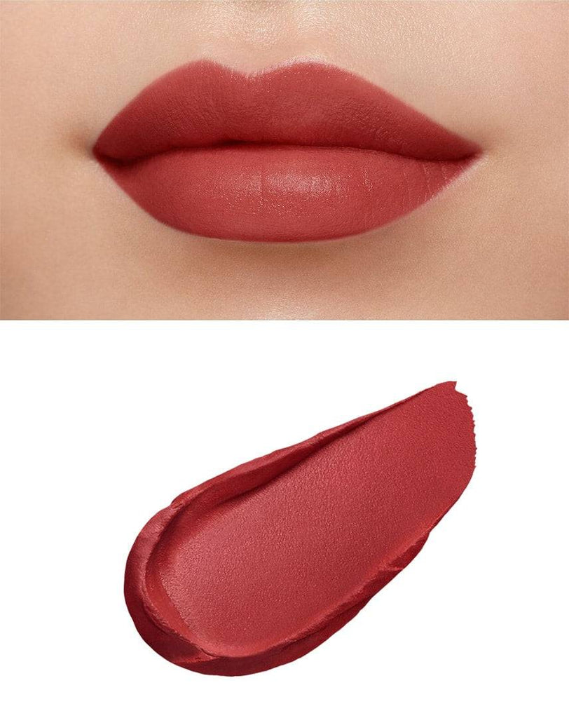 Clé de Peau Beauté Rouge Creme Matte 8g in berry pink shade, delivering a rich matte finish with applicator and swatch.