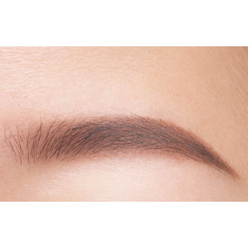 Inoui eyebrow palette showcasing versatile shades for precise and natural brow enhancement