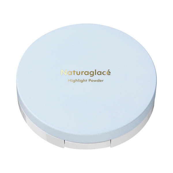 Naturaglacé Highlight Powder N giving a radiant glow with its expert highlight for natural beauty enhancement.