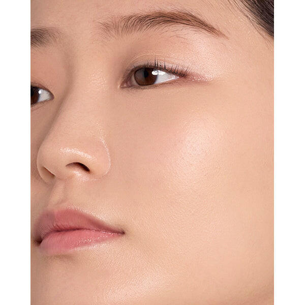 Naturaglacé BB cream providing natural beauty and flawless skin coverage