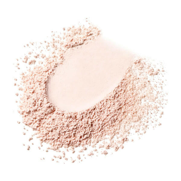Brighten and protect your skin with Naturaglacé Loose Powder UV 7g, offering natural sun defense and radiant finish